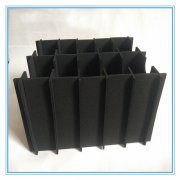 但是导电泡棉的电阻值在10的3次方到10的5次方之