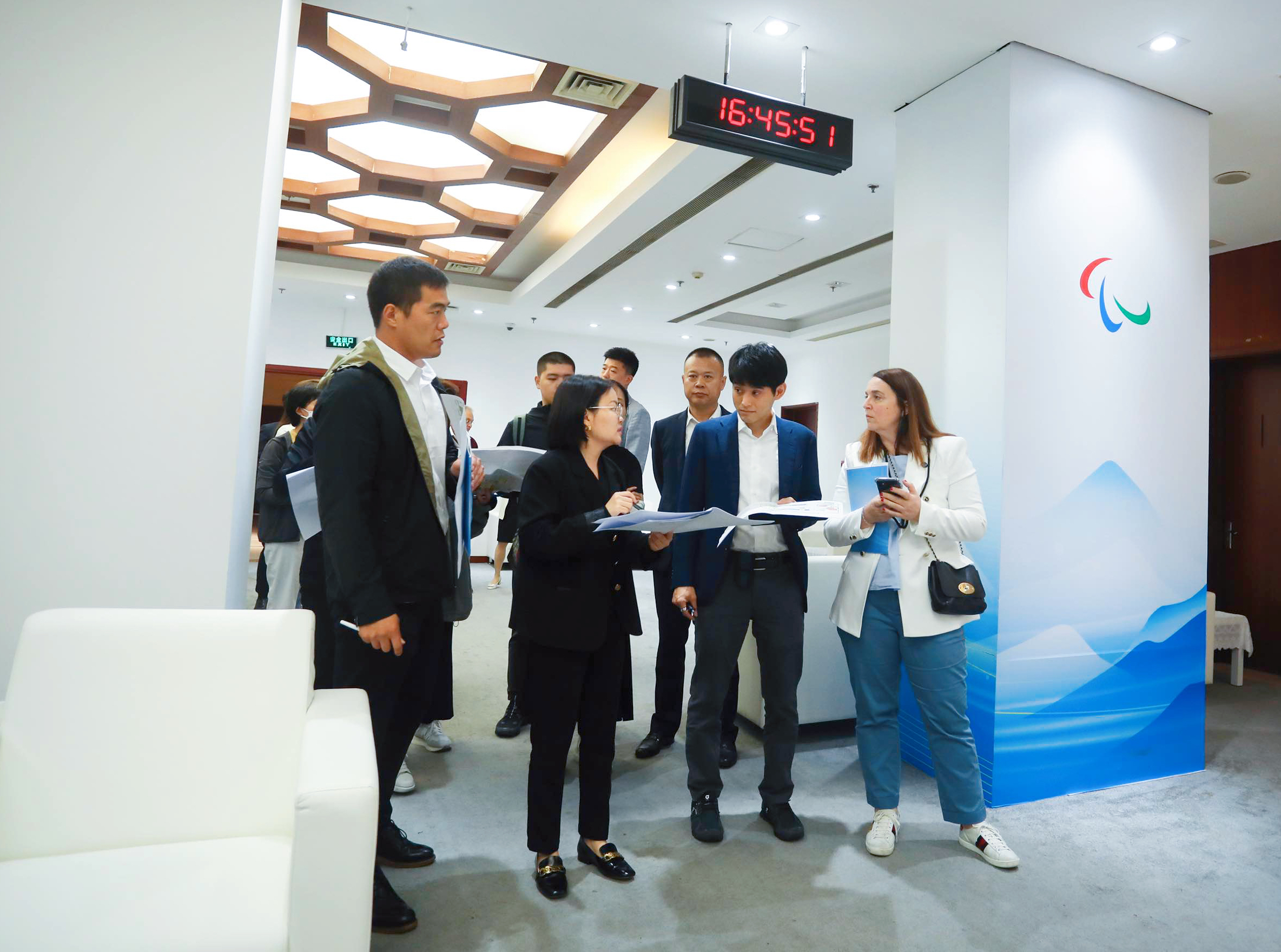 国际滑联考察北京花样滑冰大奖赛总决赛筹办工