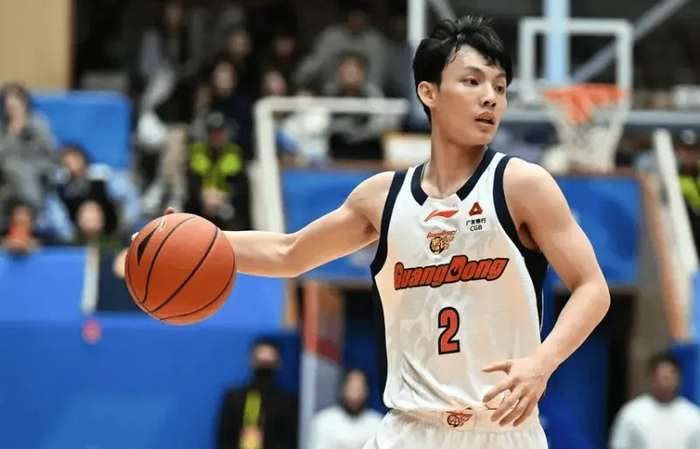 广东男篮大胜四川送32连败 杜锋称专注度提升引